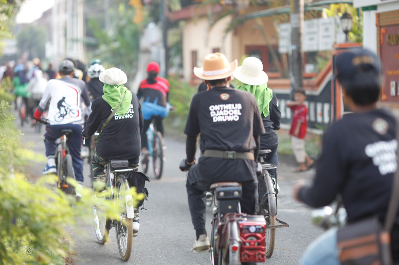 Gowes Santai Dulu