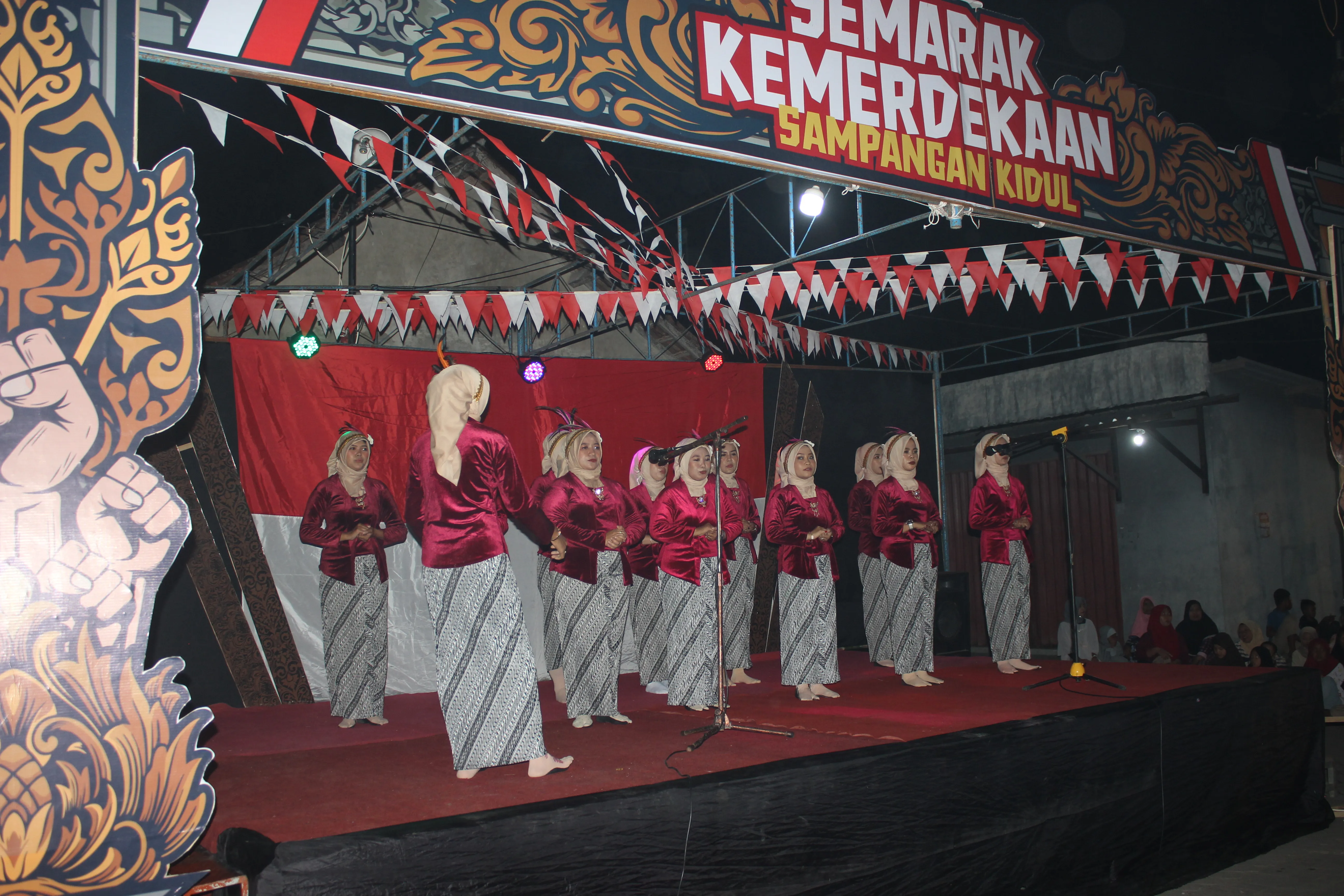 Semarak Kemerdekaan di Sampangan Kidul: Malam Tirakatan yang Mengukuhkan Persatuan