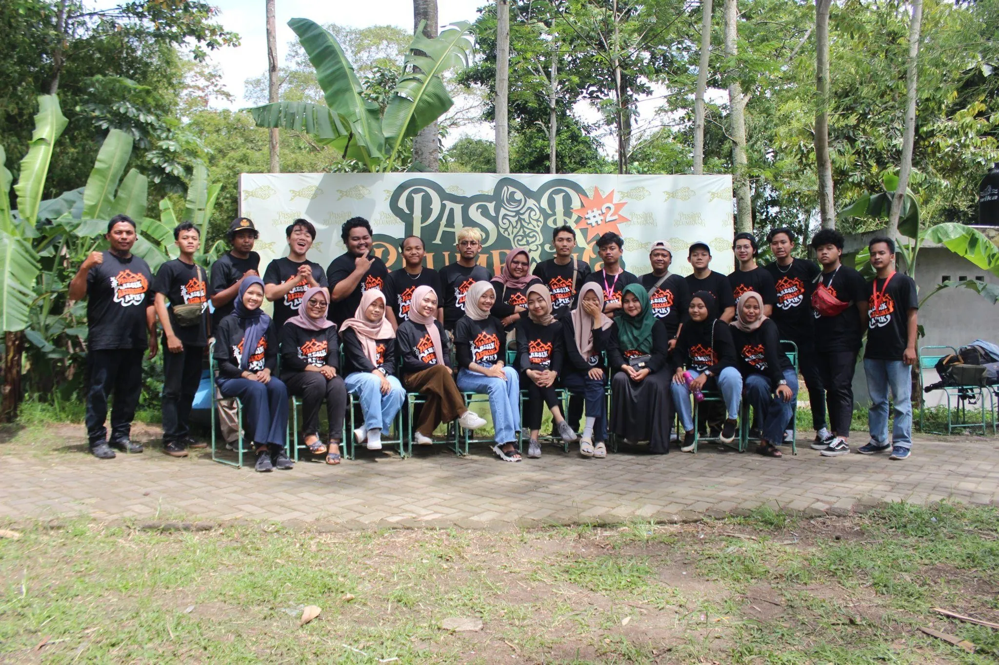 Pasar Blumbang Hidupkan UMKM dan Lestarikan Budaya Lokal